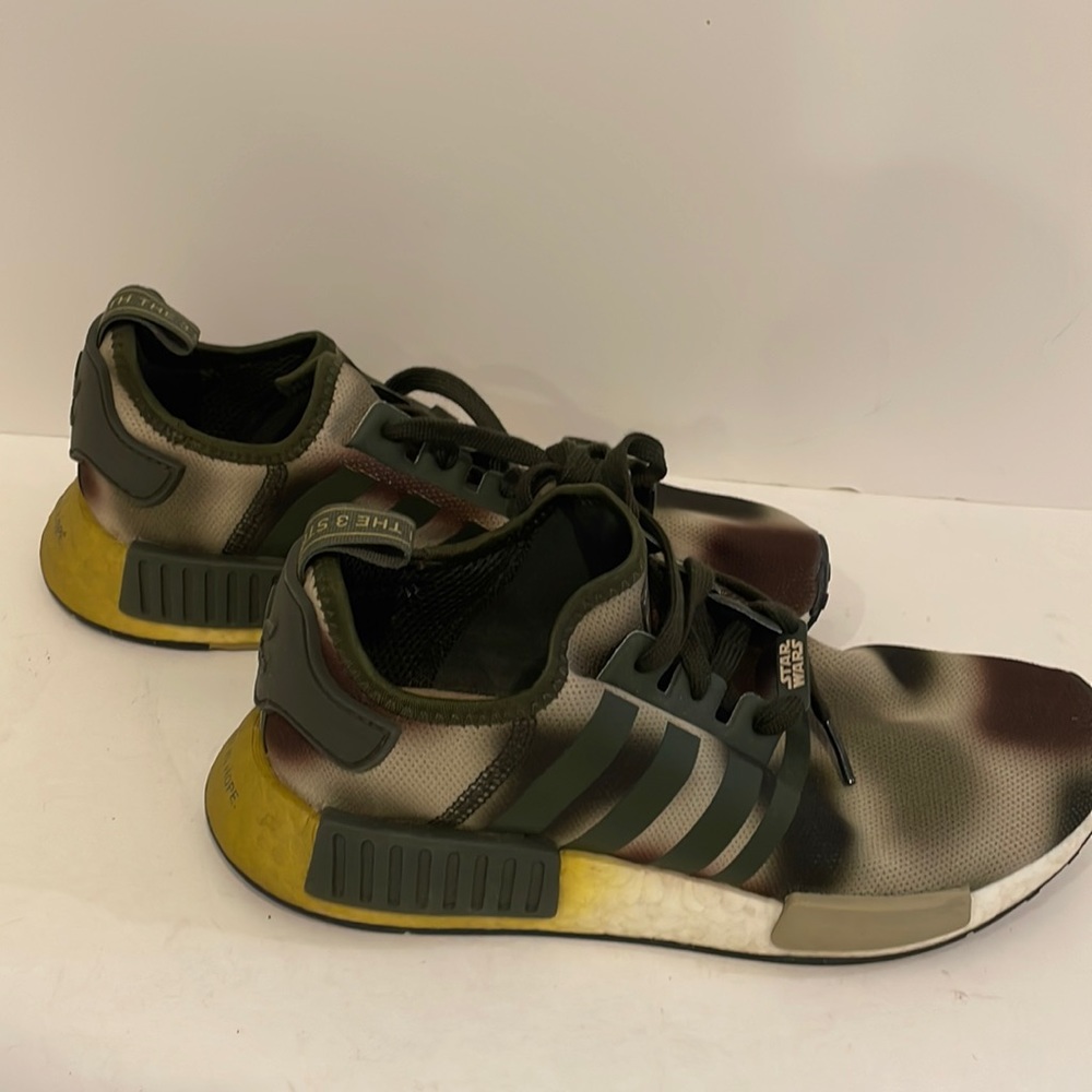 Adidas limited edition Star Wars Princess Leia size 8.5